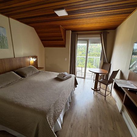 Pousada Kaliman Campos Do Jordao - Luxo Екстериор снимка